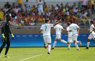 Portugal e Arglia empataram por 1 a 1 no Mineiro. Resultado fez os lusitanos avanarem s quartas de final em primeiro. Honduras passou em segundo. Surpreendentemente, Argentina est eliminada dos Jogos do Rio j na primeira fase do futebol masculino 