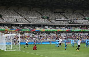 Alemanha abriu 6 a 0 sobre Fiji logo no primeiro tempo do duelo realizado no Mineiro