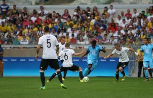 Alemanha abriu 6 a 0 sobre Fiji logo no primeiro tempo do duelo realizado no Mineiro