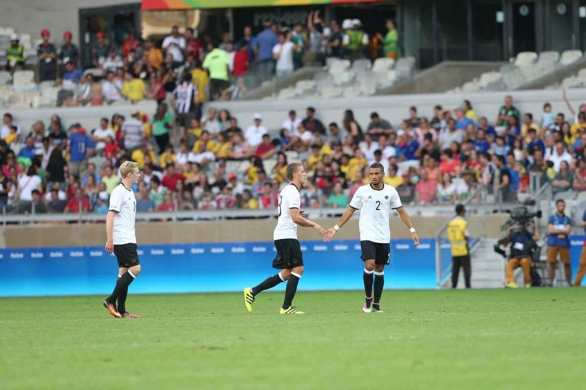Alemanha abriu 6 a 0 sobre Fiji logo no primeiro tempo do duelo realizado no Mineiro
