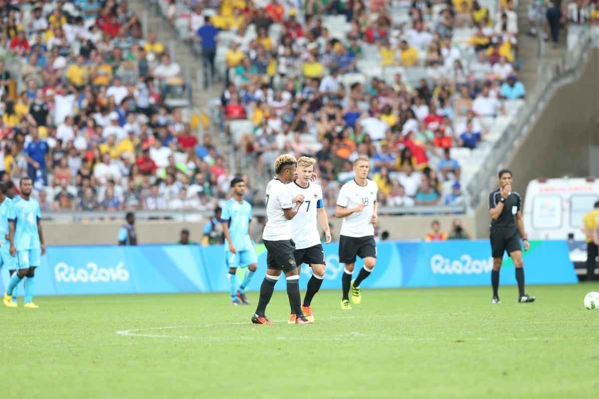 No segundo tempo, Alemanha manteve ritmo, ampliou vantagem e ainda perdeu pnalti