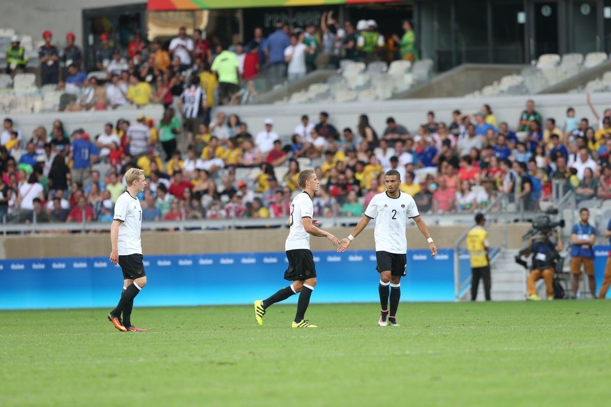No segundo tempo, Alemanha manteve ritmo, ampliou vantagem e ainda perdeu pnalti