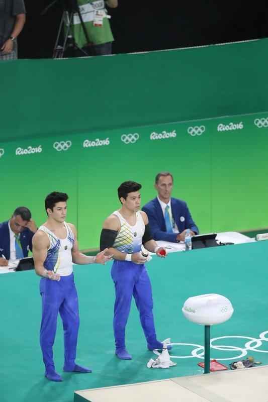 Srgio Sasaki e Arthur Nory disputaram final individual de ginstica artstica da Olimpada no Rio
