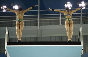 Ingrid Oliveira e Giovanna Pedroso em ao nos saltos ornamentais