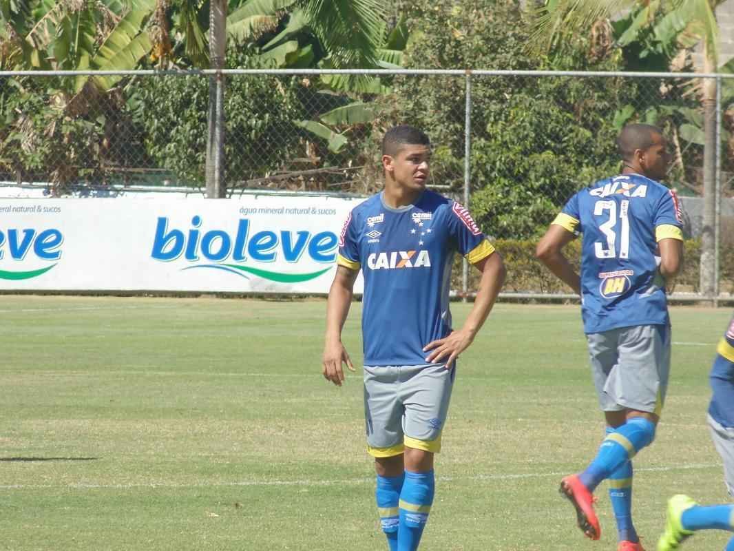 Fotos do treino do Cruzeiro desta sexta-feira (12/08) na Toca da Raposa II (Rafael Arruda/Superesportes)