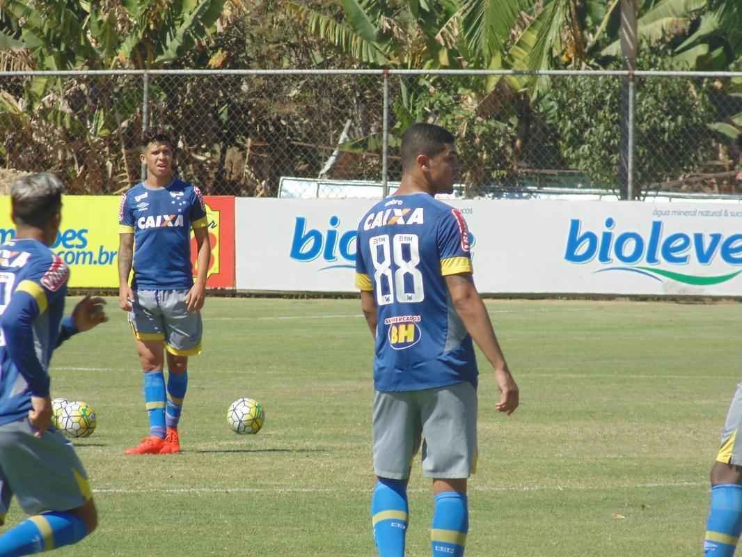 Fotos do treino do Cruzeiro desta sexta-feira (12/08) na Toca da Raposa II (Rafael Arruda/Superesportes)