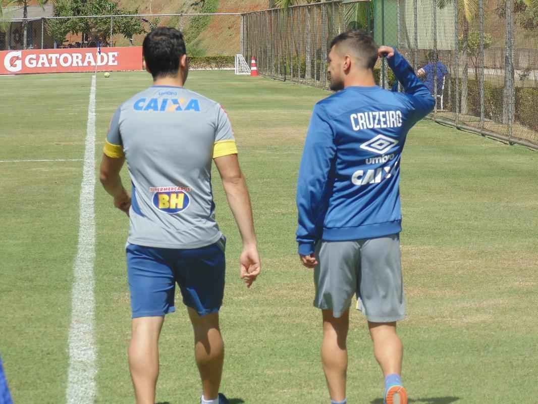 Fotos do treino do Cruzeiro desta sexta-feira (12/08) na Toca da Raposa II (Rafael Arruda/Superesportes)