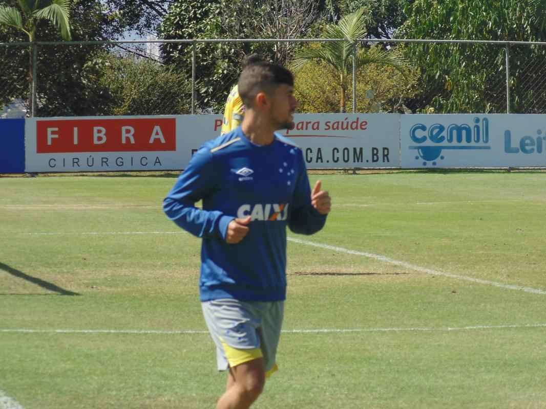 Fotos do treino do Cruzeiro desta sexta-feira (12/08) na Toca da Raposa II (Rafael Arruda/Superesportes)