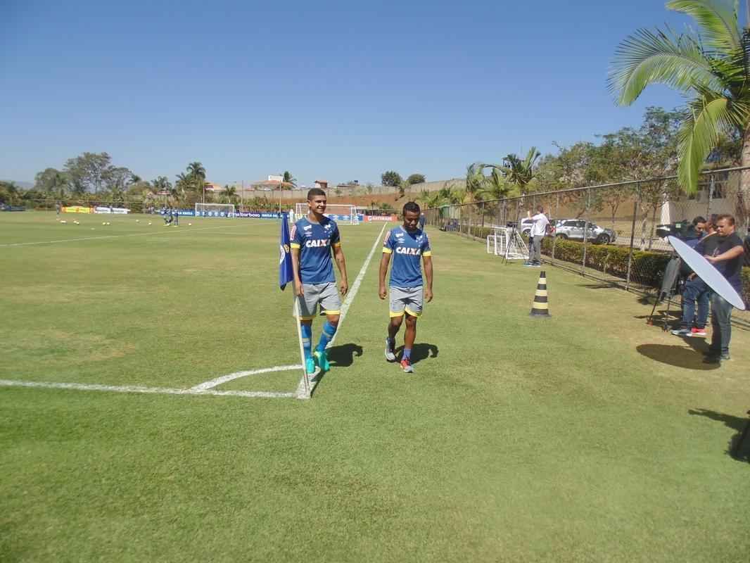 Fotos do treino do Cruzeiro desta sexta-feira (12/08) na Toca da Raposa II (Rafael Arruda/Superesportes)