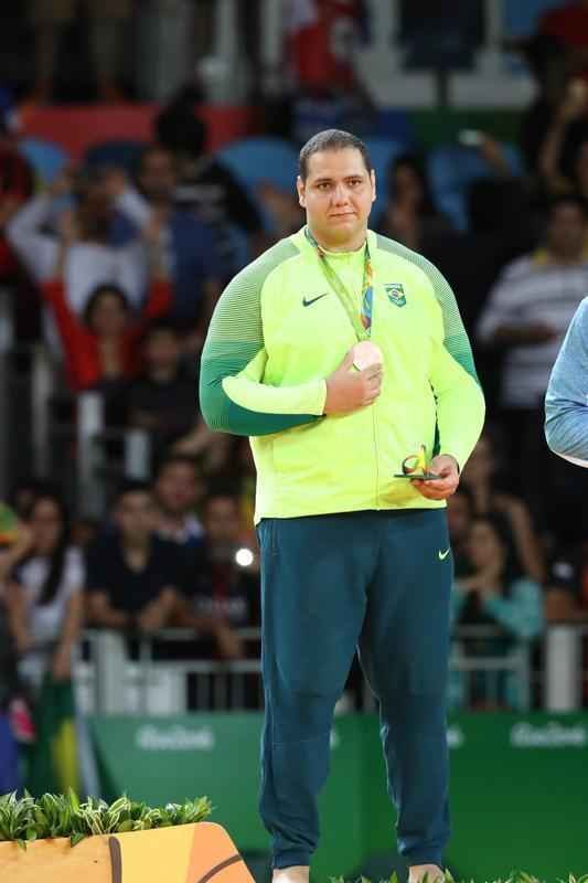 Aps derrota nas quartas de final, sul-mato-grossense venceu lutas consecutivas e garantiu mais um pdio para o Brasil nos tatames da Arena Carioca 2