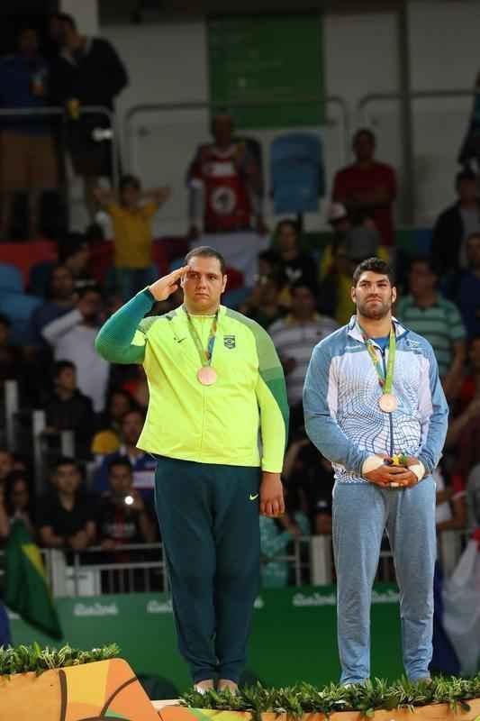Aps derrota nas quartas de final, sul-mato-grossense venceu lutas consecutivas e garantiu mais um pdio para o Brasil nos tatames da Arena Carioca 2