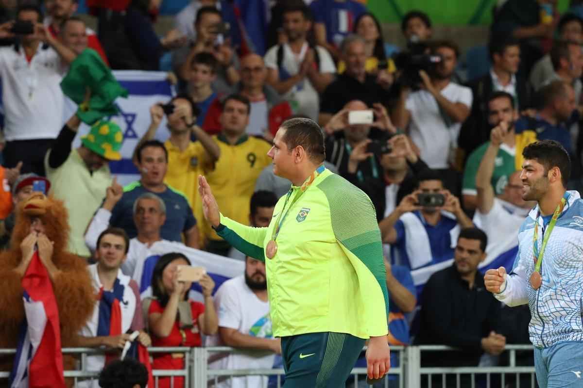 Aps derrota nas quartas de final, sul-mato-grossense venceu lutas consecutivas e garantiu mais um pdio para o Brasil nos tatames da Arena Carioca 2