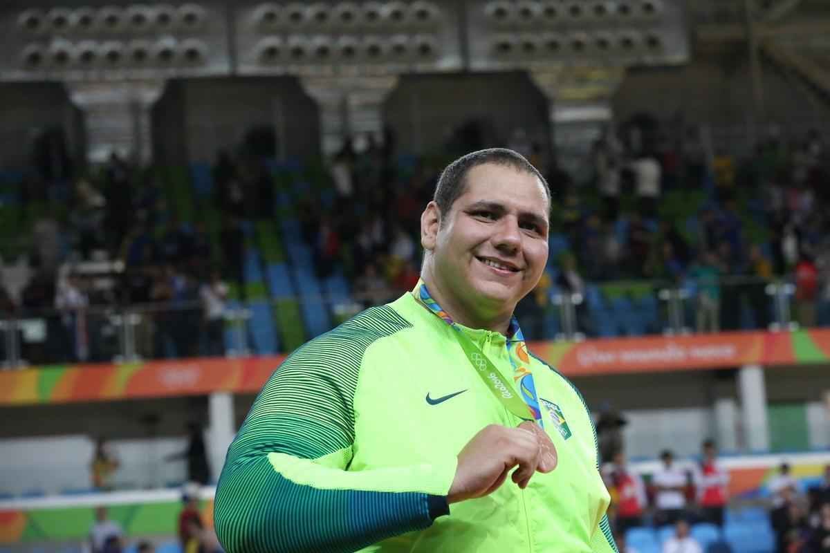 Aps derrota nas quartas de final, sul-mato-grossense venceu lutas consecutivas e garantiu mais um pdio para o Brasil nos tatames da Arena Carioca 2
