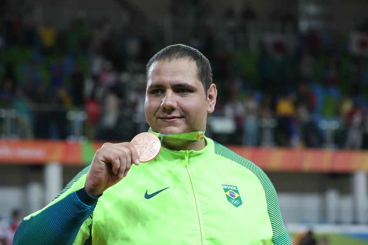 Aps derrota nas quartas de final, sul-mato-grossense venceu lutas consecutivas e garantiu mais um pdio para o Brasil nos tatames da Arena Carioca 2