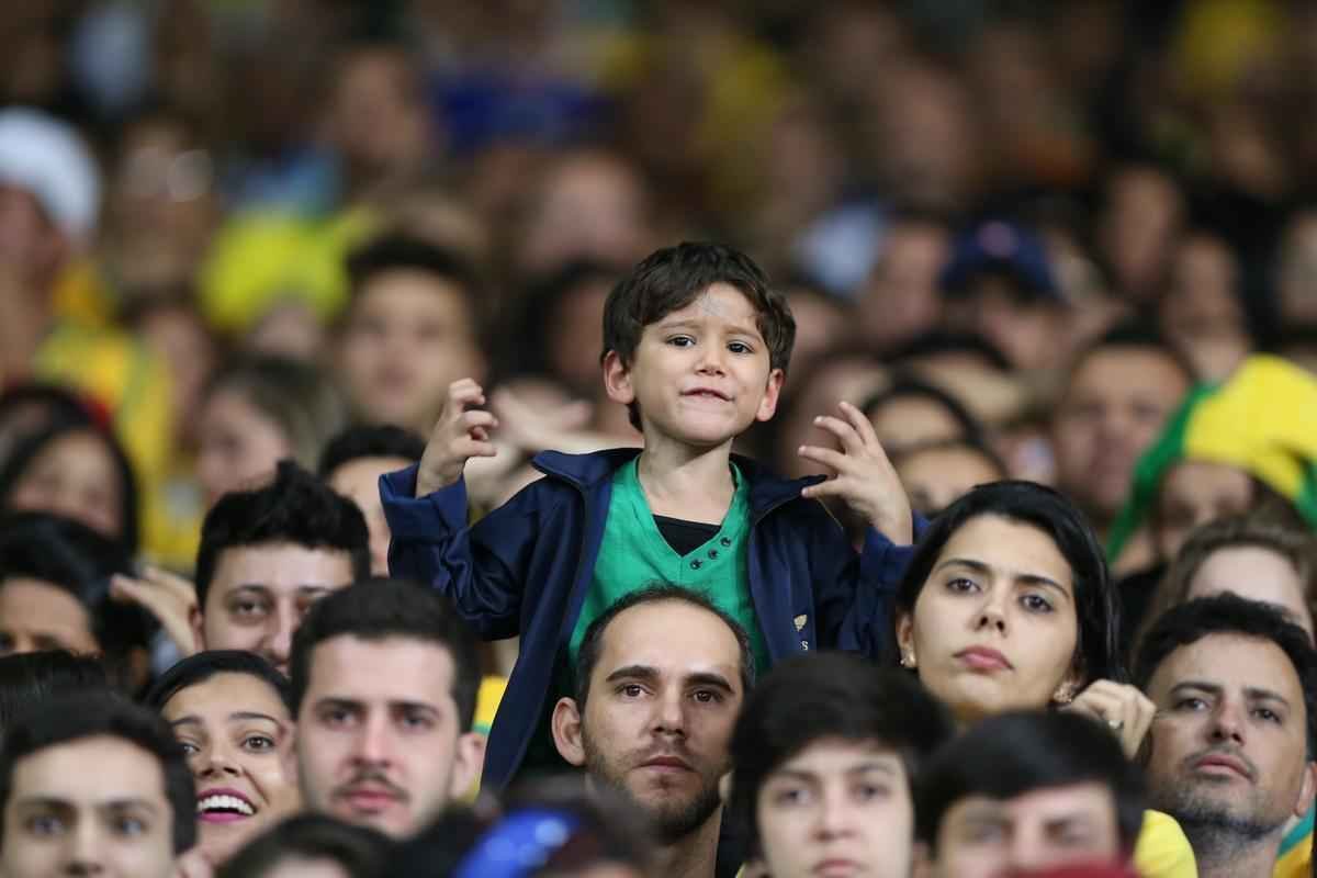 Imagens da torcida no Mineiro durante o jogo entre Brasil e Austrlia pelos Jogos do Rio