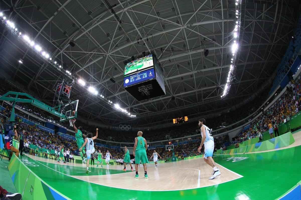 Fotos do jogo entre Brasil e Argentina na Arena Olmpica de Basquete (Rodrigo Clemente/EM D.A Press)