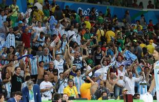 Fotos do jogo entre Brasil e Argentina na Arena Olmpica de Basquete (Rodrigo Clemente/EM D.A Press)