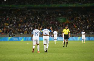 Alberth Elis marcou o gol da vitria de Honduras sobre a Coreia do Sul no Mineiro