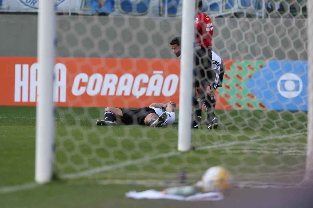 Fotos do jogo entre Cruzeiro e Coritiba, no Independncia, pela 20 rodada da Srie A (Edsio Ferreira/EM D.A Press)