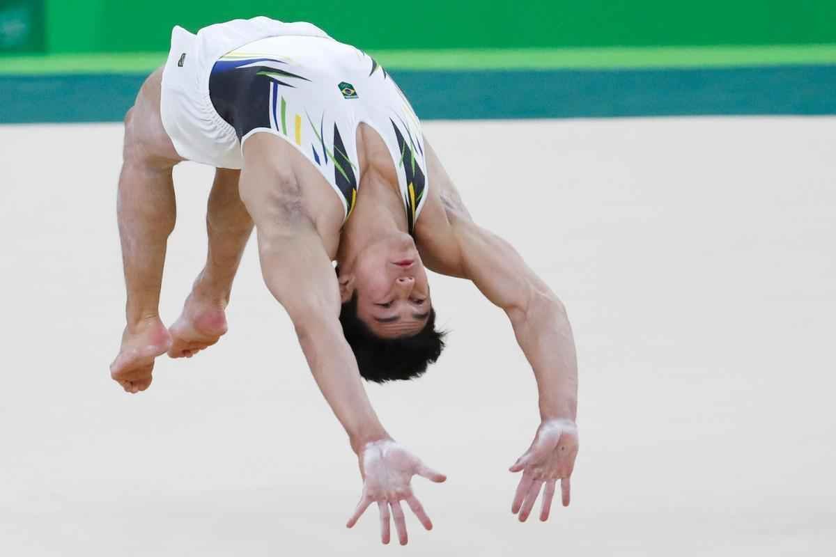 Nory ficou em terceiro e garantiu a medalha de bronze na prova de solo da ginstica