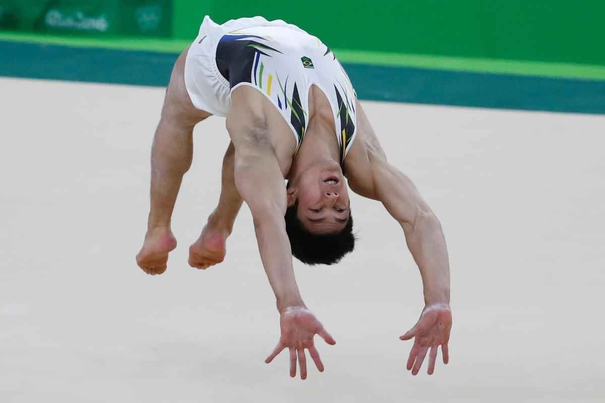 Nory ficou em terceiro e garantiu a medalha de bronze na prova de solo da ginstica