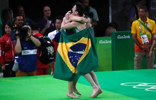 Dobradinha do Brasil na ginstica: Hypolito e Nory venceram na prova de solo 