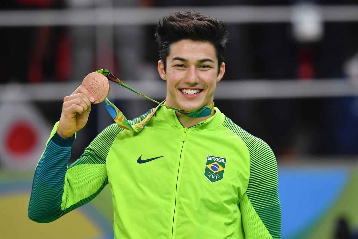 Brasileiros Diego Hypolito e Arthur Nory conquistaram a medalha de prata e bronze, respectivamente, na prova de solo da ginstica nos Jogos Olmpicos do Rio de Janeiro