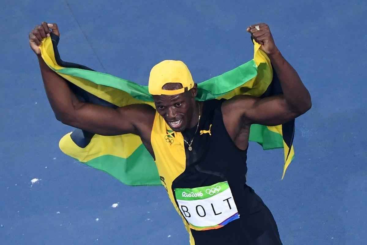 Usain Bolt comemorou tricampeonato olmpico com pblico no Engenho, no Rio