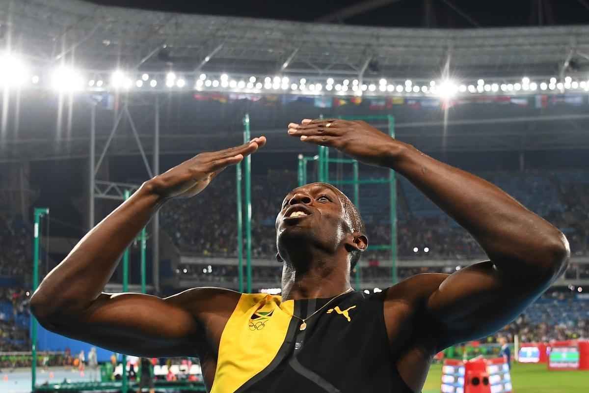 Usain Bolt comemorou tricampeonato olmpico com pblico no Engenho, no Rio