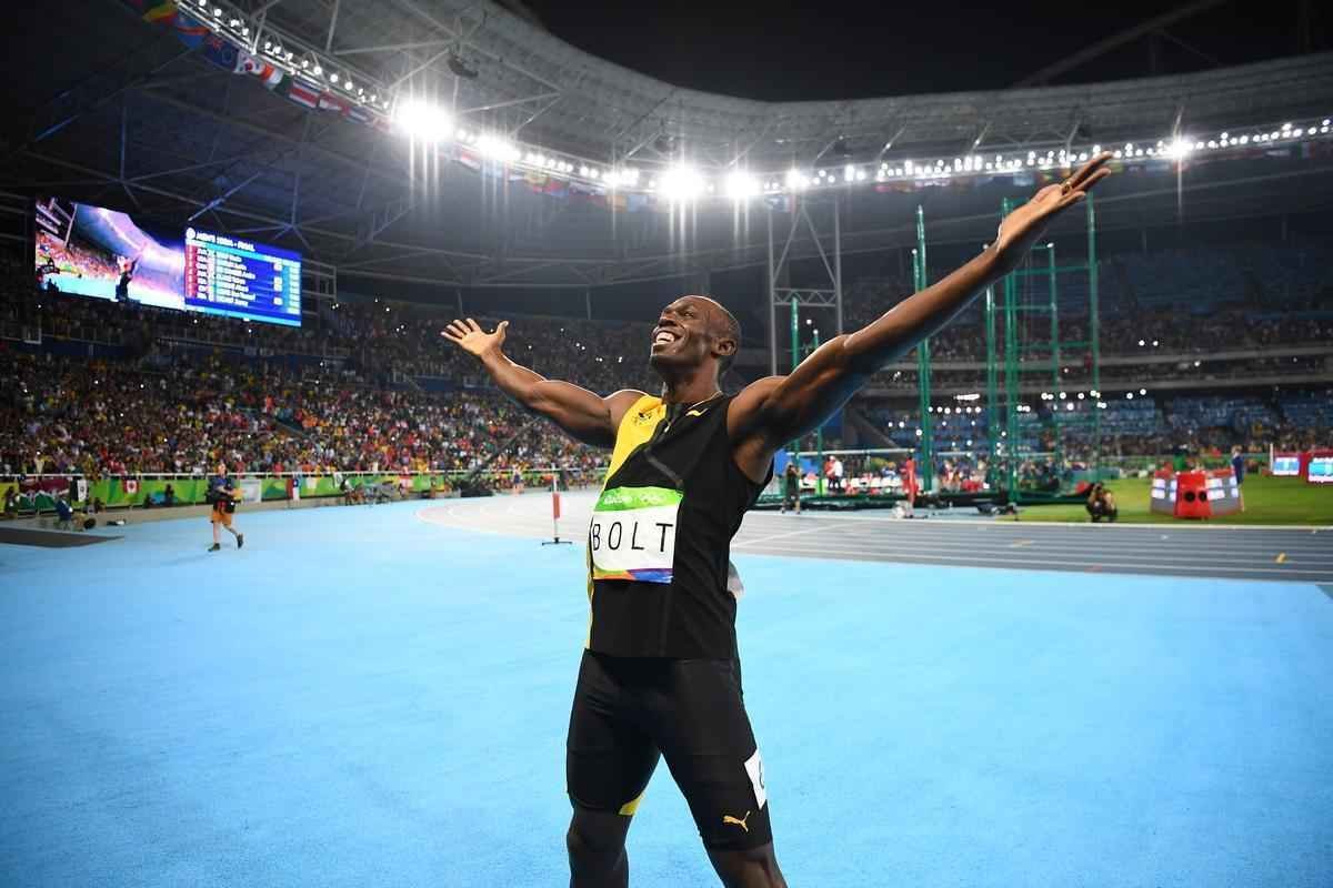 Usain Bolt comemorou tricampeonato olmpico com pblico no Engenho, no Rio