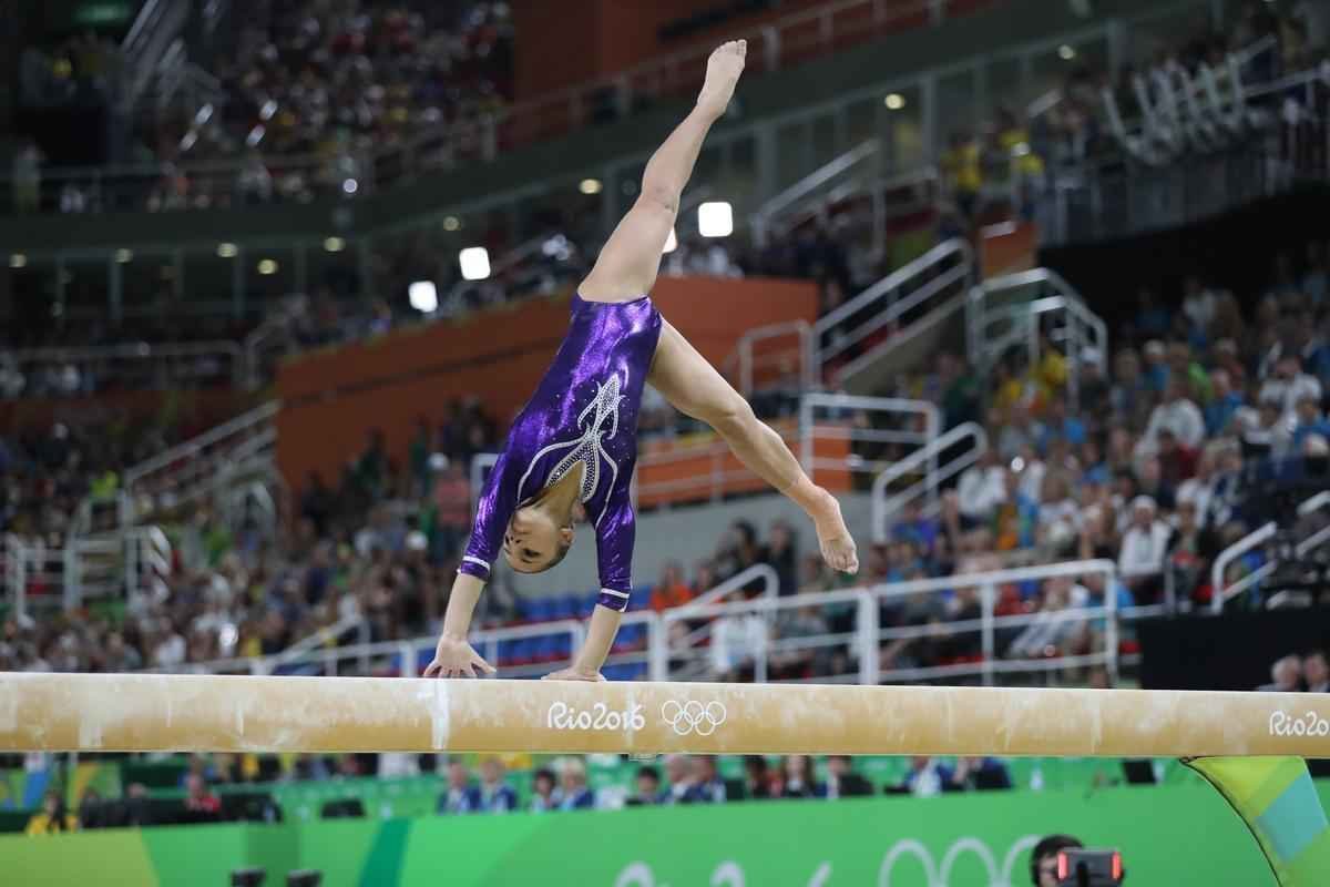 Na deciso, Flavinha sofreu um grande desequilbrio em um dos movimentos e chegou a ficar com apenas um p apoiado na trave, cometeu outras pequenas falhas e minimizou as suas chances