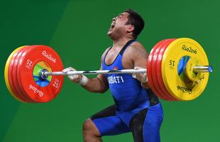 David Katoatau, de Kiribati, fez tradicional dancinha mesmo depois no levantar 208 kg no arremesso