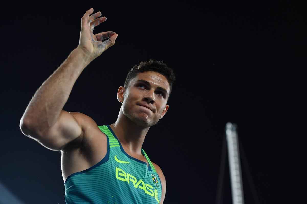 Fotos da prova de Thiago Braz, medalha de ouro no salto com vara