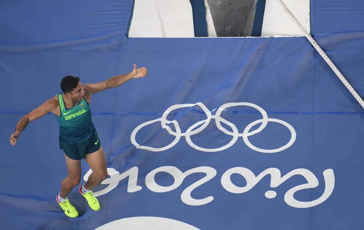 Fotos da prova de Thiago Braz, medalha de ouro no salto com vara