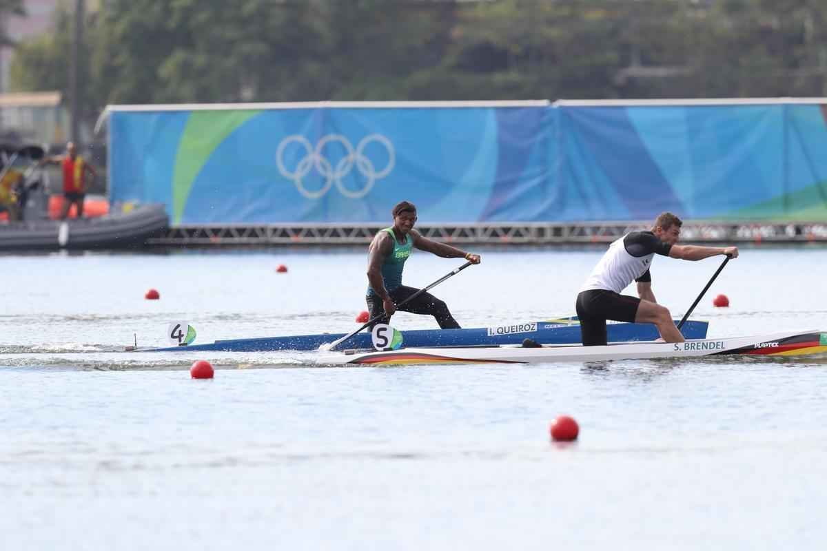 Confira fotos da disputa e da medalha de prata de Isaquias Queiroz