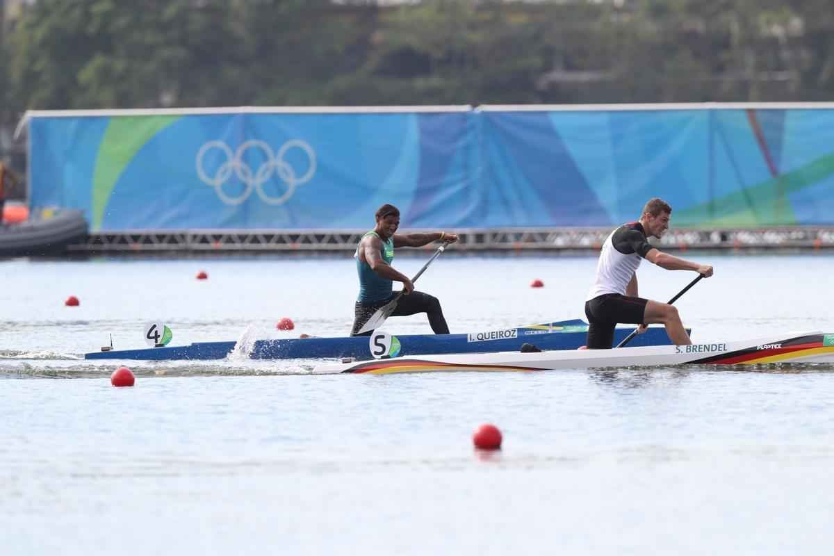 Confira fotos da disputa e da medalha de prata de Isaquias Queiroz