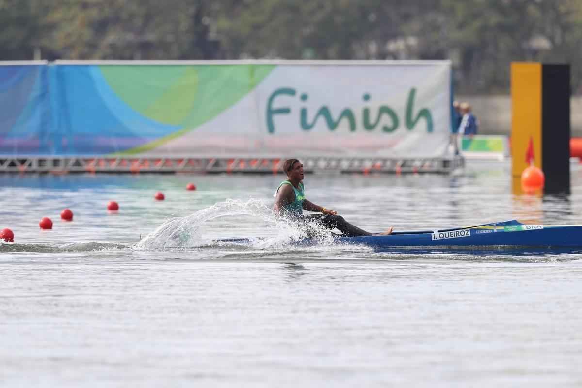 Confira fotos da disputa e da medalha de prata de Isaquias Queiroz