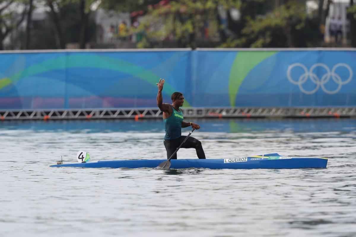 Confira fotos da disputa e da medalha de prata de Isaquias Queiroz