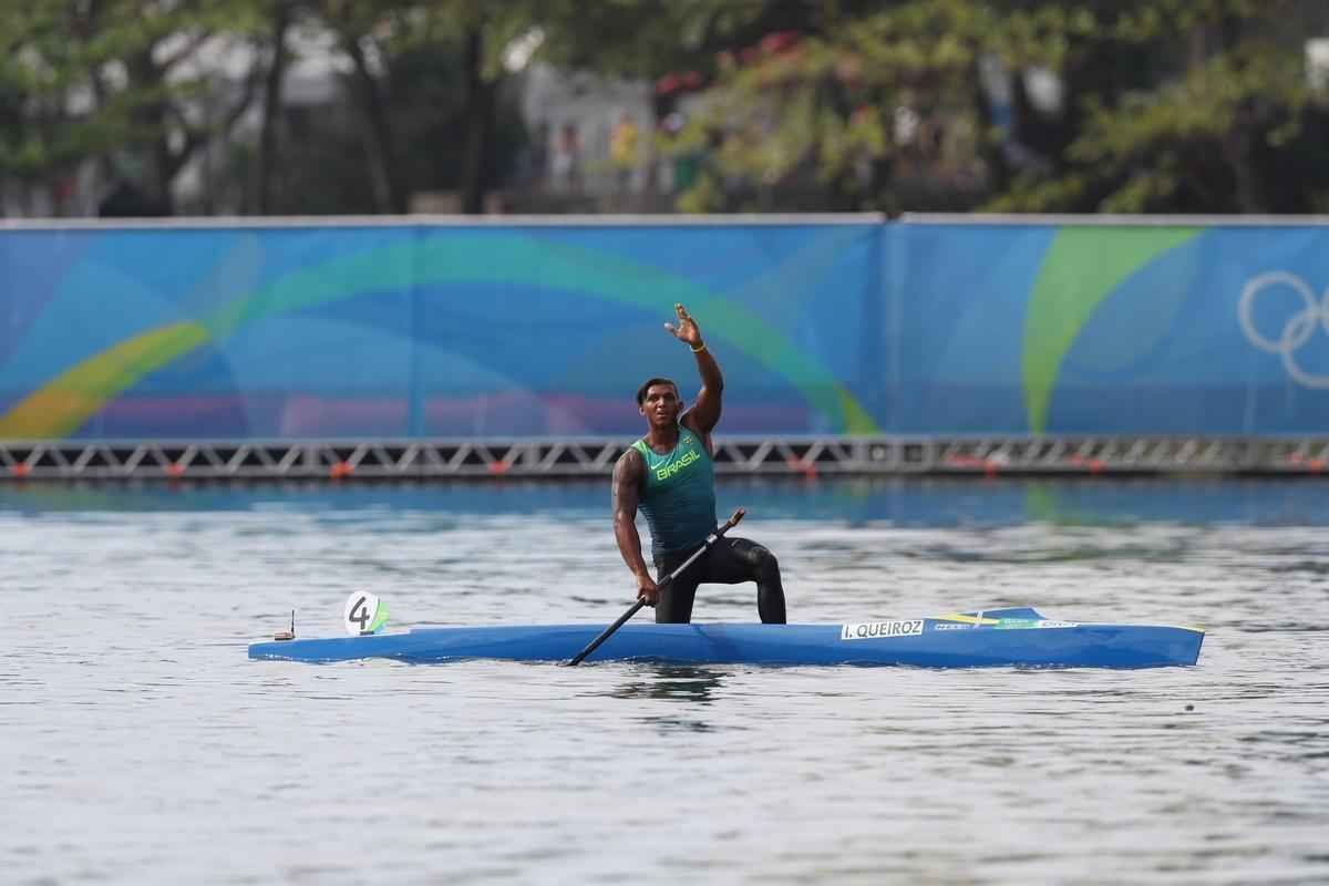 Confira fotos da disputa e da medalha de prata de Isaquias Queiroz