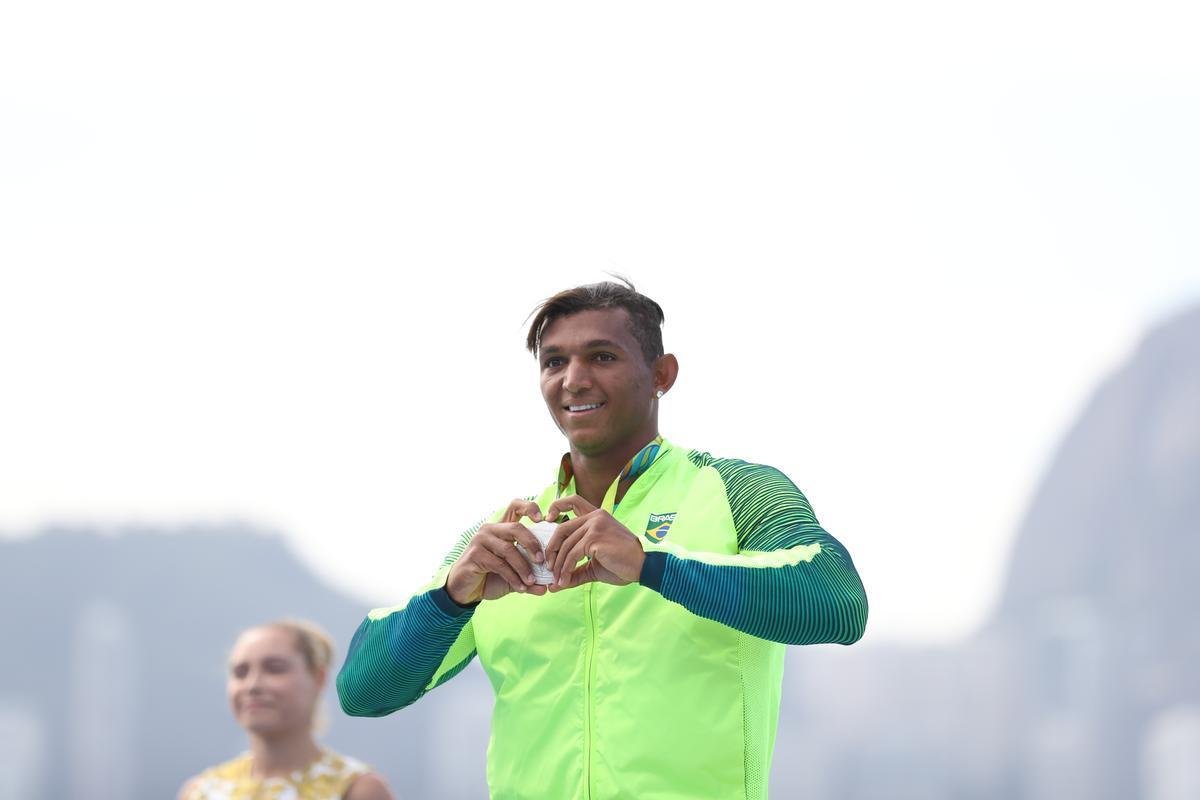 Confira fotos da disputa e da medalha de prata de Isaquias Queiroz