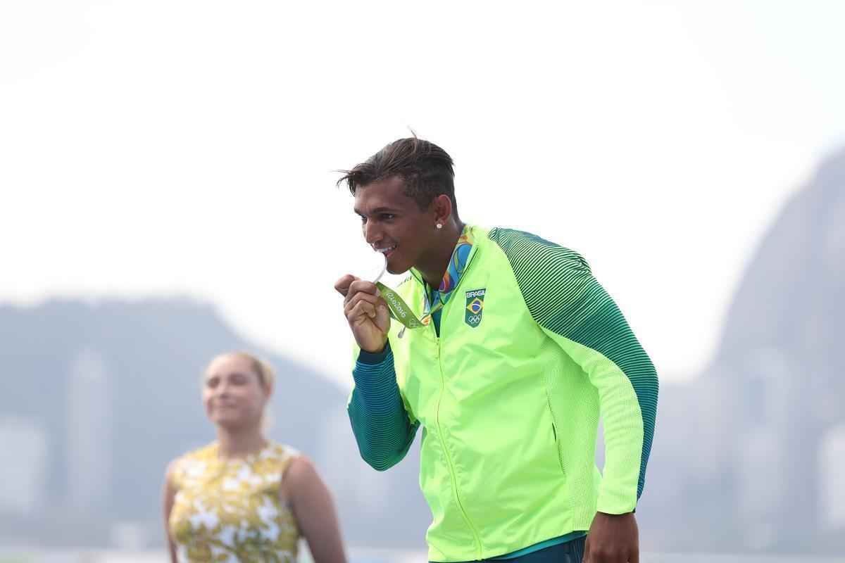 Confira fotos da disputa e da medalha de prata de Isaquias Queiroz