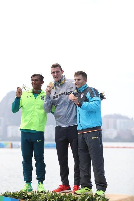 Confira fotos da disputa e da medalha de prata de Isaquias Queiroz