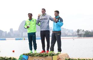 Confira fotos da disputa e da medalha de prata de Isaquias Queiroz