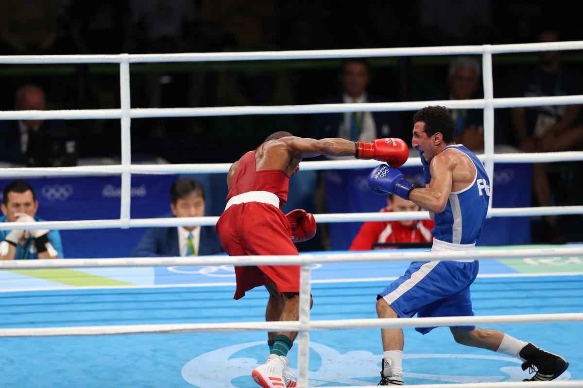 Imagens do combate em que Robson Conceio conquistou o ouro no Rio