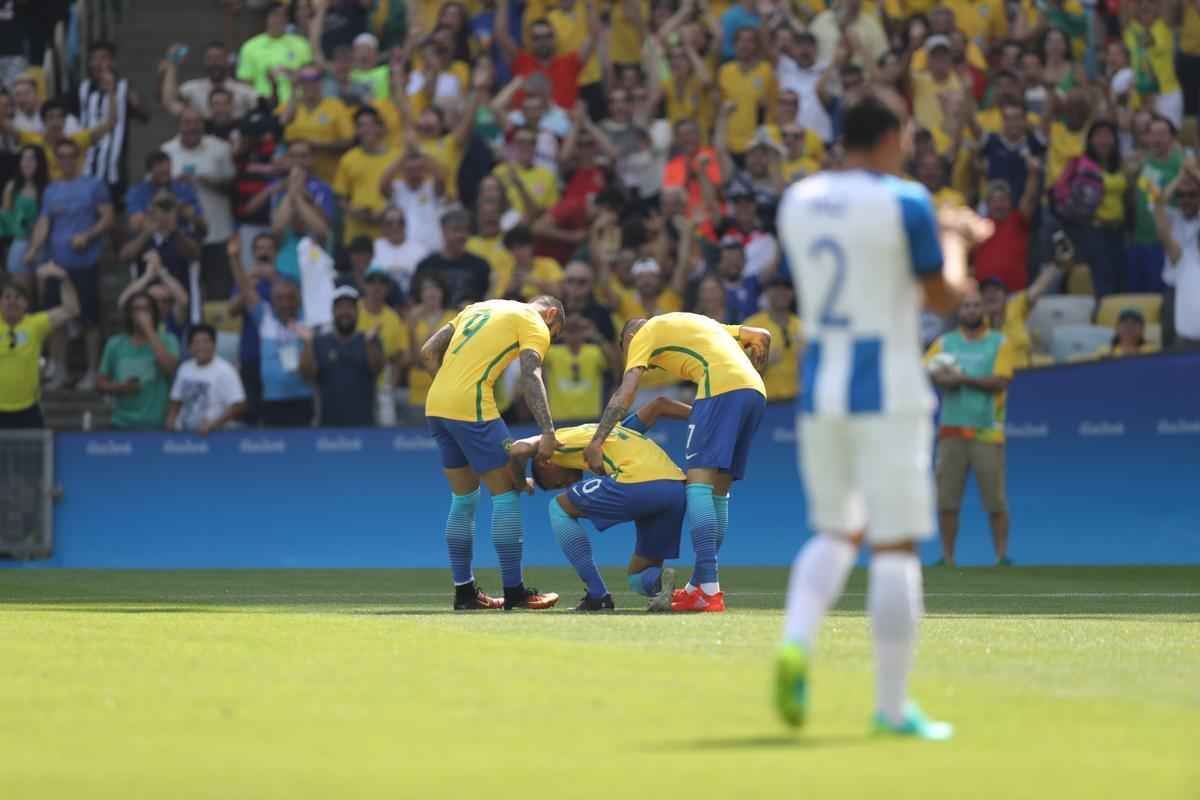Equipes duelaram no Maracan pelos Jogos Olmpicos do Rio de Janeiro