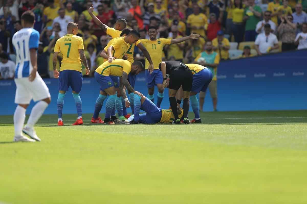 Equipes duelaram no Maracan pelos Jogos Olmpicos do Rio de Janeiro