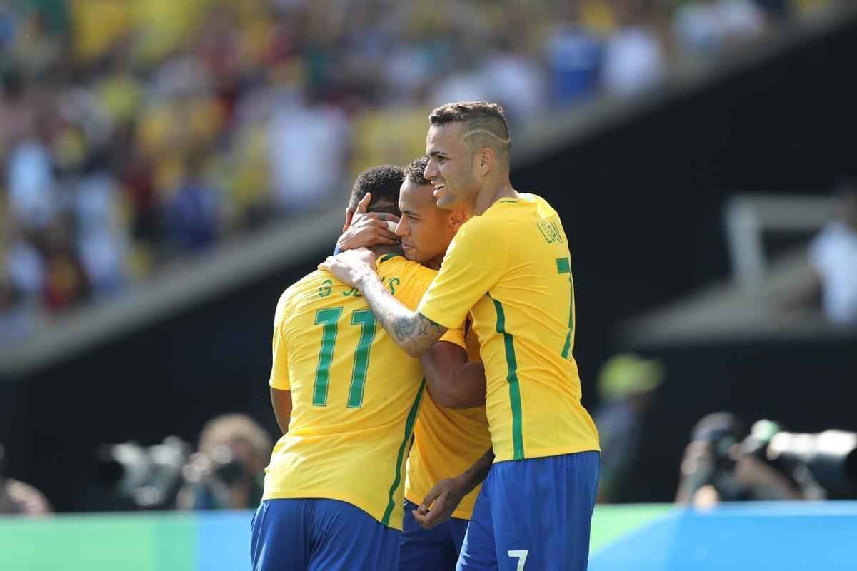 Brasil goleou Honduras por 6 a 0 e avanou  deciso do futebol masculino nos Jogos