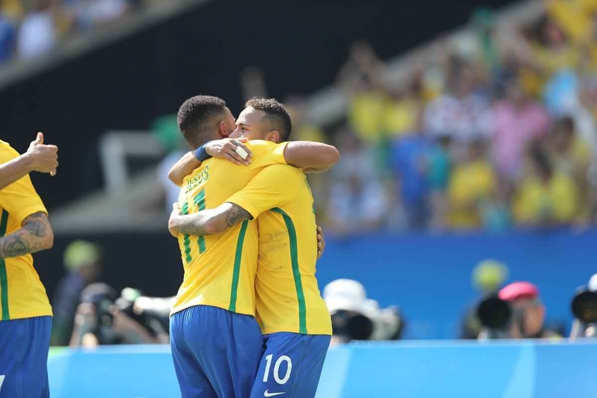 Brasil goleou Honduras por 6 a 0 e avanou  deciso do futebol masculino nos Jogos