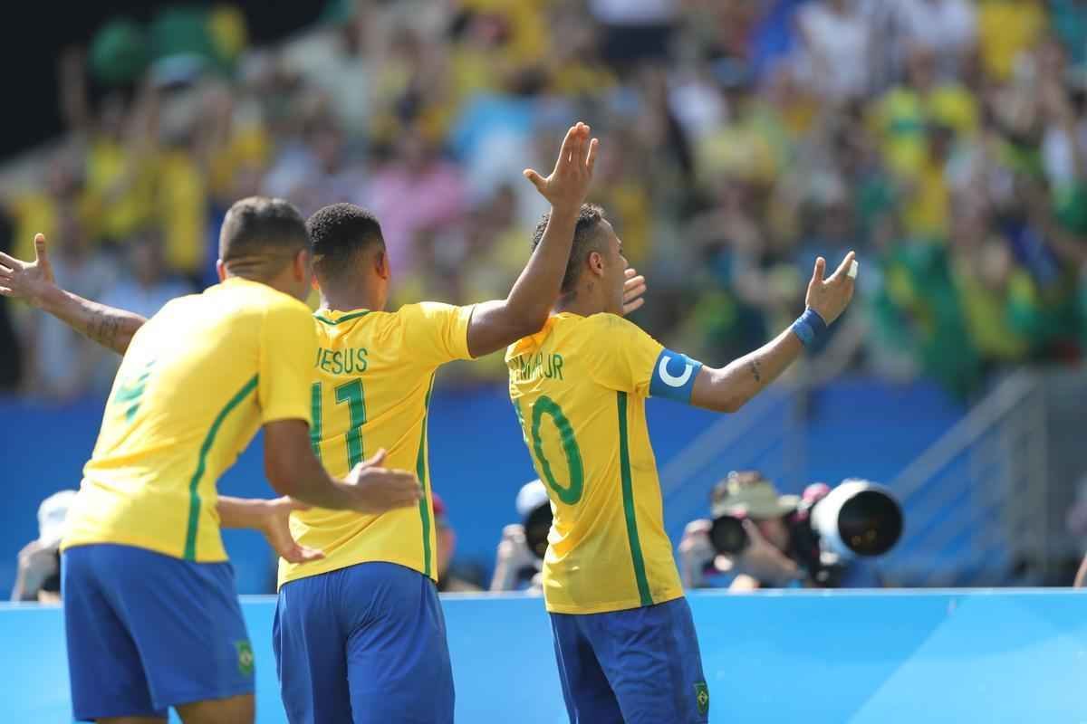 Brasil goleou Honduras por 6 a 0 e avanou  deciso do futebol masculino nos Jogos
