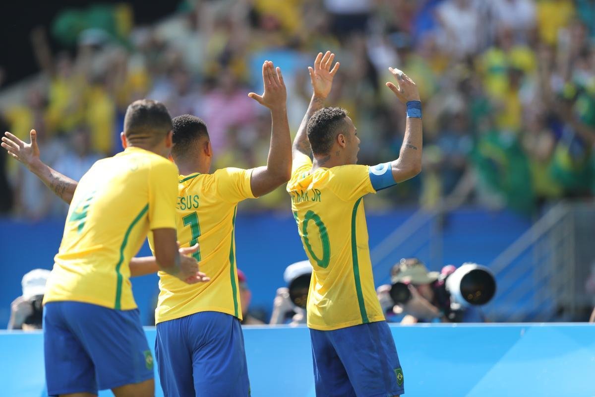Brasil goleou Honduras por 6 a 0 e avanou  deciso do futebol masculino nos Jogos